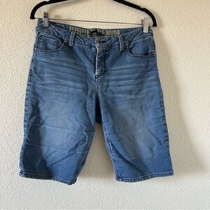 Sound Style Women’s Bermuda Shorts Sz 4 Jogger Denim Blue Knit Woven Blend Comfy